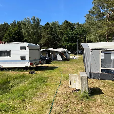 营地 Przyczepa Hobby 460 Z Przedsionkiem W Debkach